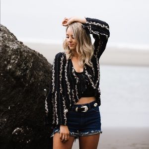 Small front tie AE top